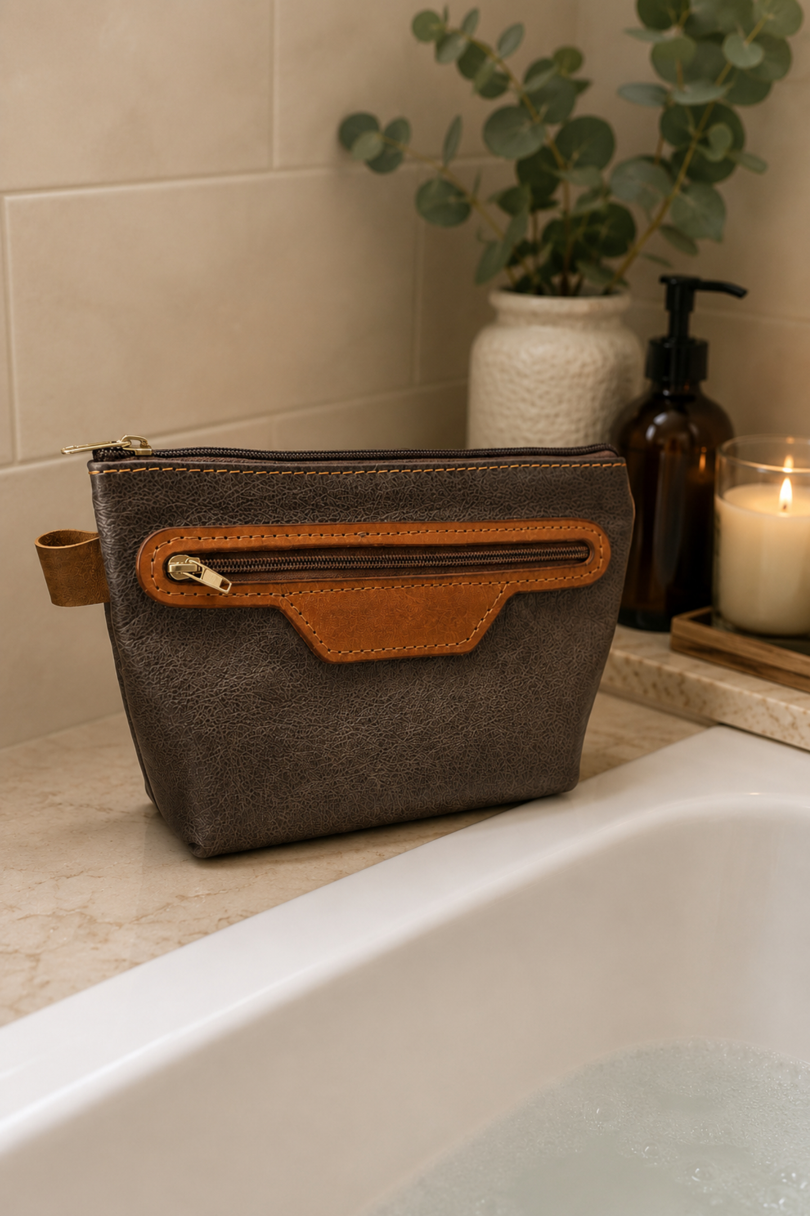 CORP-LADIES-VANITY-Leather-Ladies-Vanity-Bag-03